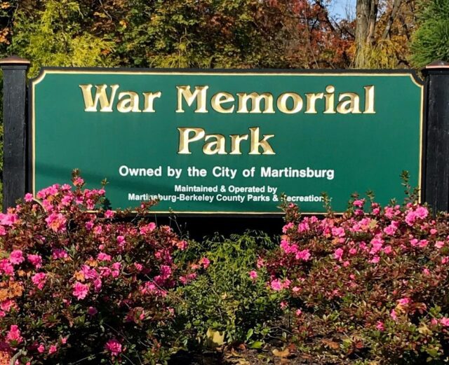 https://clpaudio.com/wp-content/uploads/2023/10/War-Memorial-Park-Martinsburg-640x521.jpg